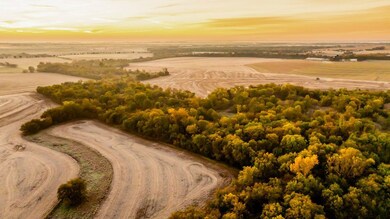 000 Eden Rd, Abilene, KS 67410 - photo 5