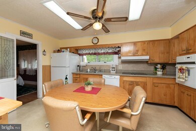 1409 Bernard Ave, Willow Grove, PA 19090 - photo 5