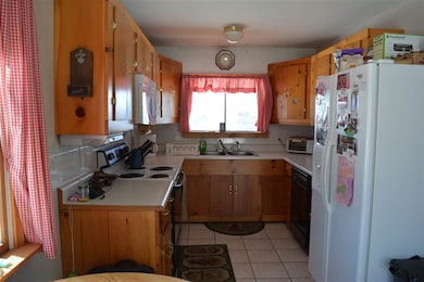 24 Perry Rd, Colebrook, NH 03576 - photo 6