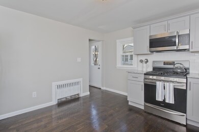90 Darling St, Indian Orchard, MA 01151 - photo 7