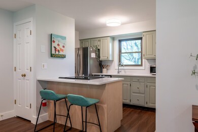 860 Murphy's Rd unit 3E, Quechee, VT 05059 - photo 5