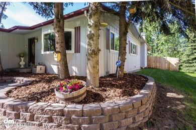 2521 Melvin Ave Anchorage AK-small-004-I