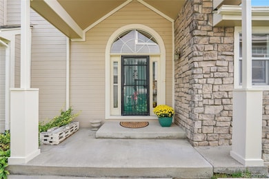 Lovely front porch area