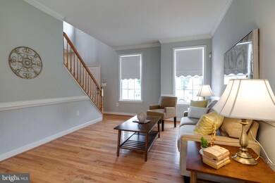 5989 Tapestry Dr, Woodbridge, VA 22193 - photo 4