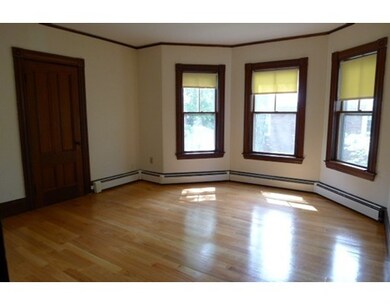 20 Foster St unit 2, Newtonville, MA 02460 - photo 2