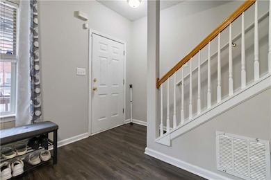 3622 Ginnis Rd SW unit 5, Atlanta, GA 30331 - photo 5