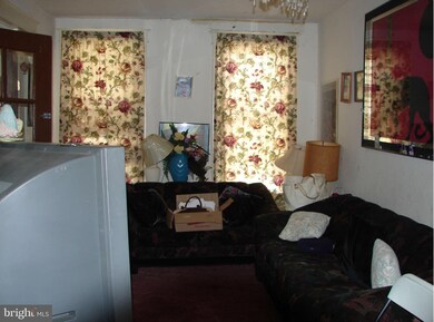 204 S Tremont Rd, Baltimore, MD 21229 - photo 3