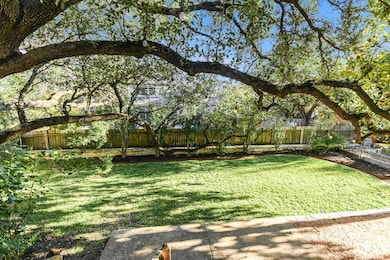 11317 Georgian Oaks Dr, Austin, TX 78739 - photo 5