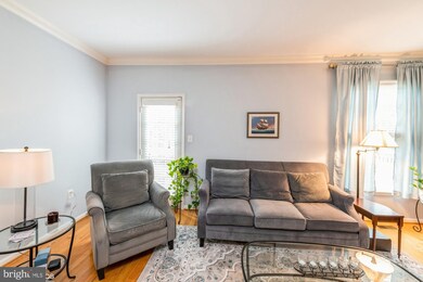 2486 Clover Field Cir, Herndon, VA 20171 - photo 7