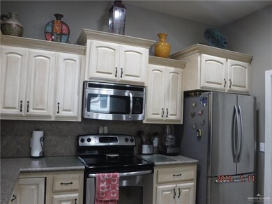 3802 Heron Way, Mission, TX 78572 - photo 2