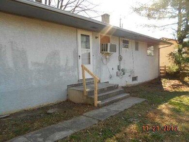 1155 Bernhard Rd, Columbus, OH 43227 - photo 2