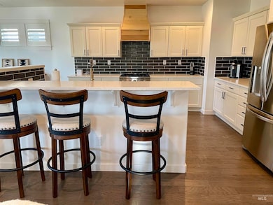 55 N Caracaras Way, Eagle, ID 83616 - photo 4