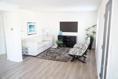 6_LivingRoom1