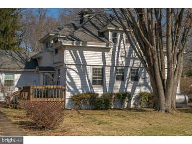 311 Elmwood Ln, Riegelsville, PA 18077 - photo 4