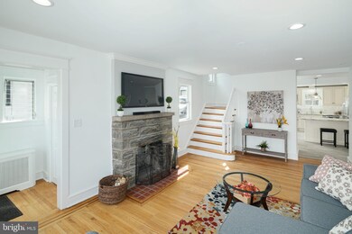 2418 Wynnefield Dr, Havertown, PA 19083 - photo 3