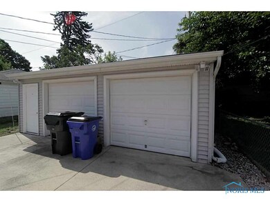 2129 Talbot St, Toledo, OH 43613 - photo 5