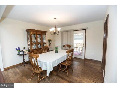 1826 Liberty Ave, Reading, PA 19607 - photo 6