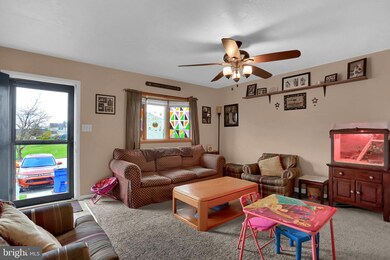 31 Pioneer Ln unit 73, Gettysburg, PA 17325 - photo 2