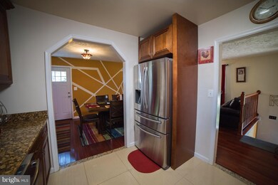 12900 E Shelby Ln, Brandywine, MD 20613 - photo 5