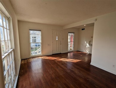 6031 Marquita Ave, Dallas, TX 75206 - photo 3