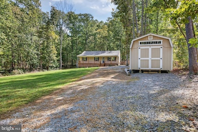 721 Pine Harbour Dr, Mineral, VA 23117 - photo 2