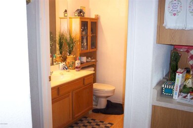 11348 E Cicero 010