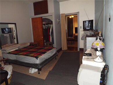 306 N 12th St, Allentown, PA 18102 - photo 7