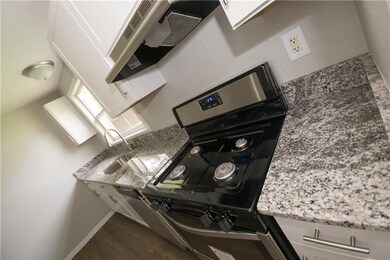 2755 Woodlawn Dr, Winter Haven, FL 33881 - photo 3