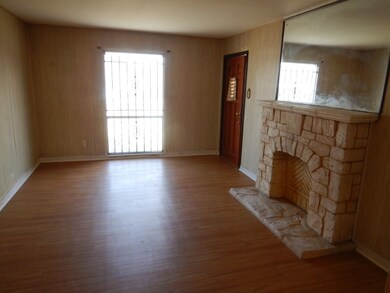 4506 Kingsbury St, Houston, TX 77021 - photo 5