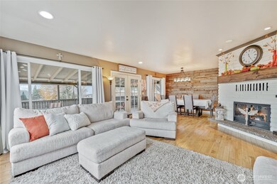 809 N Kenroy Terrace, East Wenatchee, WA 98802 - photo 5