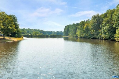 276 Deepwood Farm Dr, Scottsville, VA 24590 - photo 4