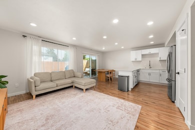 2401 E Longfellow Ave, Spokane, WA 99207 - photo 4