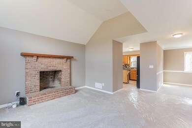 259 S Thistle Down, Kennett Square, PA 19348 - photo 3