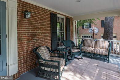 8200 Coach St, Potomac, MD 20854 - photo 2
