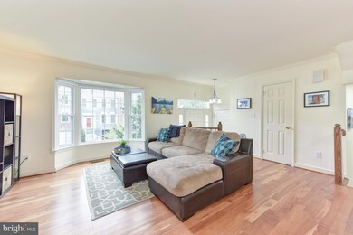 6809 Mclean Province Cir, Falls Church, VA 22043 - photo 3