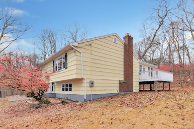 76 Dorman Rd, Oxford, CT 06478 - photo 2