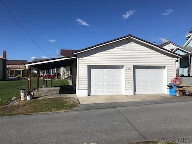 310 11th St, Windber, PA 15963 - photo 4