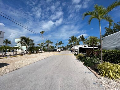 325 Calusa St, Key Largo, FL 33037 - photo 7