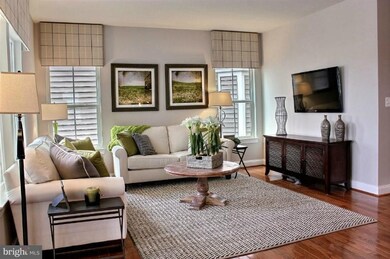 22503 Muscadine Dr, Clarksburg, MD 20871 - photo 2