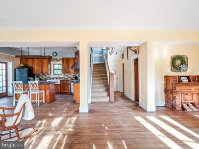 43293 Mountain View Dr, Chantilly, VA 20152 - photo 6