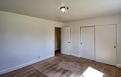 Room1