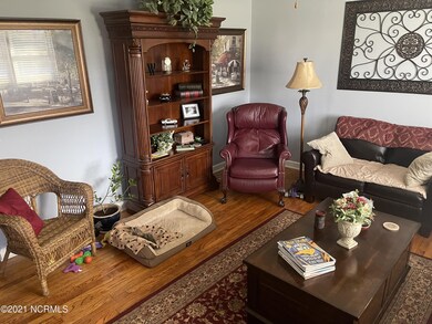 353 Cooper St, Winterville, NC 28590 - photo 5