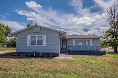 647 Dawson Dr, Paris, MO 65275 - photo 3