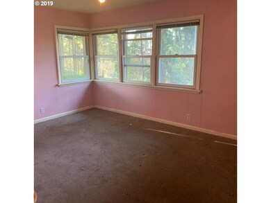 Bedroom, Primary