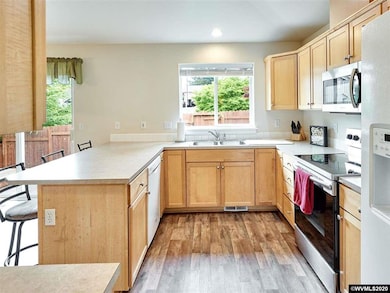 5387 Snowflake St SE, Salem, OR 97306 - photo 6