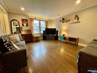 30 Lexington Ave, Jersey City, NJ 07304 - photo 2