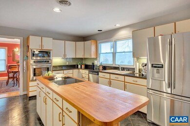 195 Forestvue Dr, Earlysville, VA 22936 - photo 5