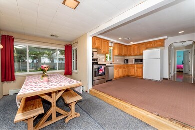 20 Greenfield Rd, Cumberland, RI 02864 - photo 4