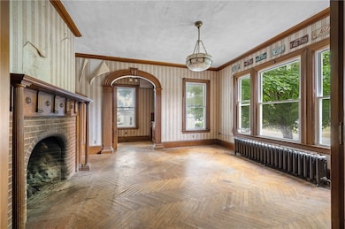 38 Oakley Rd, Woonsocket, RI 02895 - photo 3