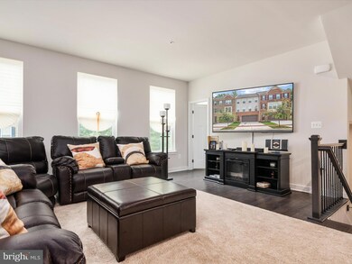 3810 Effie Fox Way, Upper Marlboro, MD 20774 - photo 4